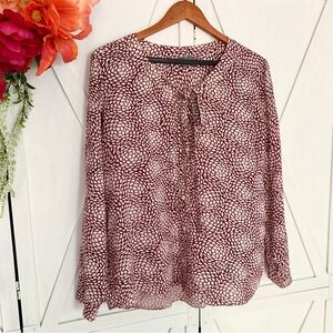 SOLD - LL Bean Signature Womens Blouse Long Sleeve Maroon Floral Button-up